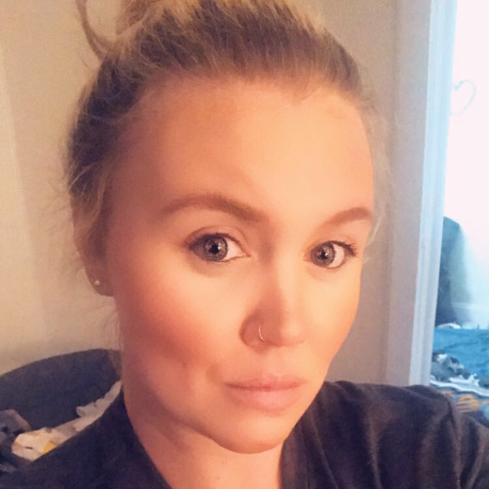 Meet your Posher, Melanie